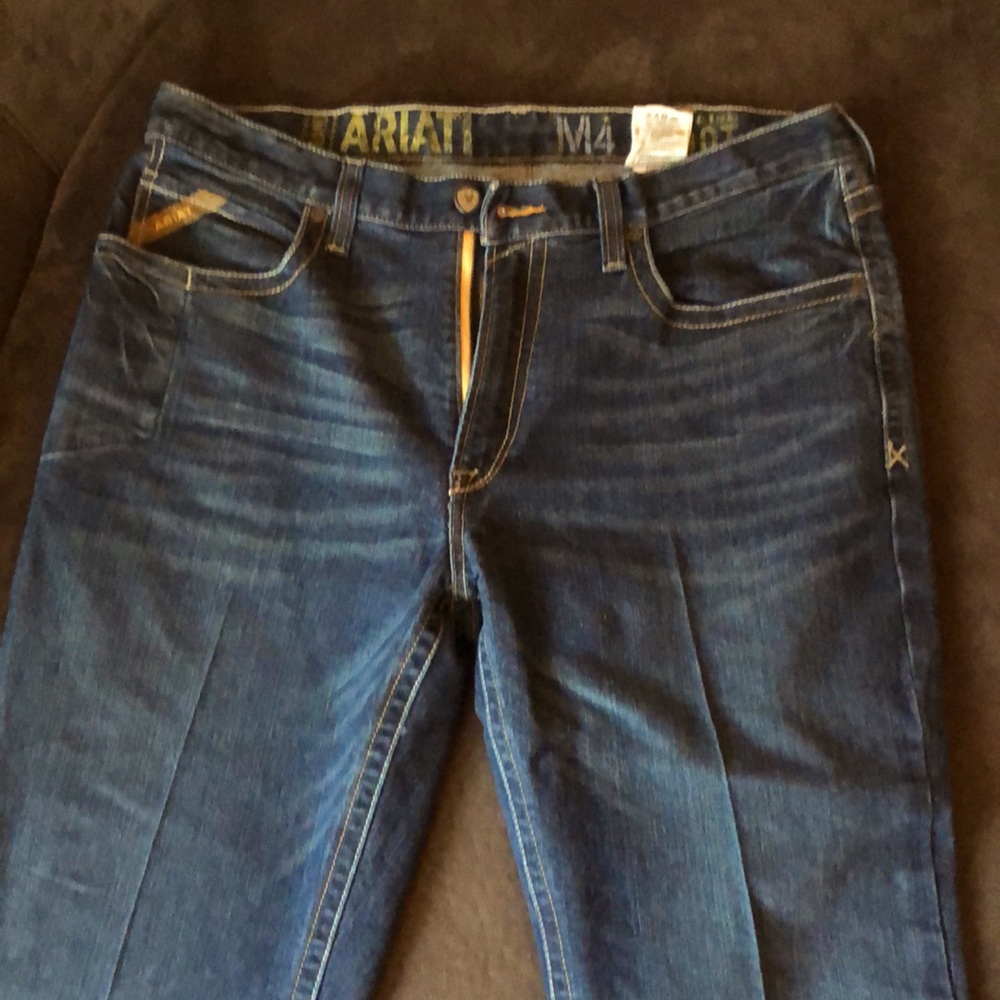 ARIAT M4 Low Rise Boot Cut Jeans